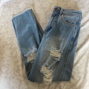 Hollister Ripped Mom Jeans